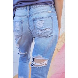 🌟CLEARANCE🌟 Naomi Mid-Rise Girlfriend Jeans